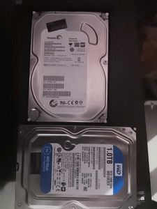 Seagate 500gb HHD and HP 1TB HDD