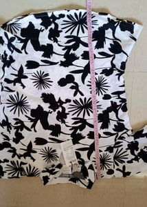 New (tag) Top For Women