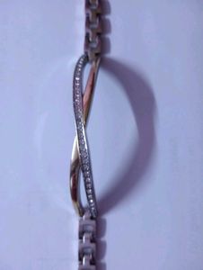 Elegant Gold-Tone Crystal Bracelet