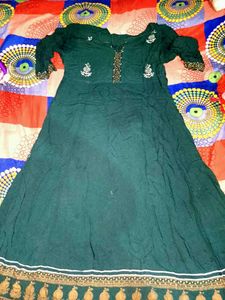 Beautiful Green Ethnic Gown