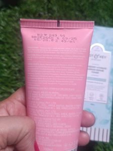 Dot &amp; Key Watermelon Cooling Face Wash