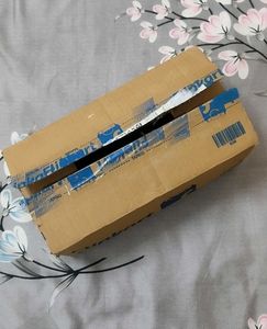 Packaging Material + Free Gift