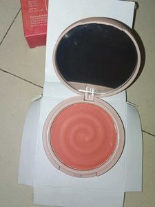 blusher with 🍑 prach flavour