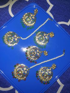 chanbali Earings set of 2 green and multi color