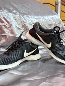 Nike Running Shoes unisex