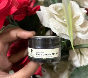 Pilgrim Red Vine Face Cream Spf 30