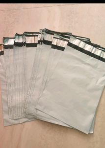 25 Shipping Bags