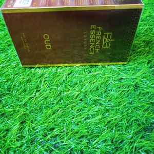 French Essence Oud Eau de Parfum