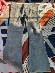 Light Wash bootcut Jeans