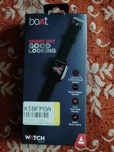 boAt Smart Watch