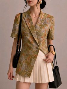 Chic Abstract Print Blazer