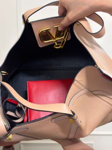 Valentino Elegant Beige Leather Handbag