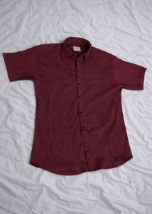 Men’s Maroon Textured Half Sleeve Shirt