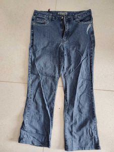 Women's Blue Wash Flare Jeans