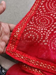 Red Bandhani Dupatta with saree