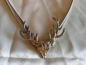Silver Deer Head Stretchy Belt