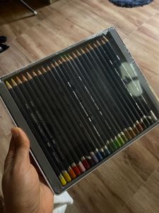 Derwent Watercolour Pencils - 24 Count