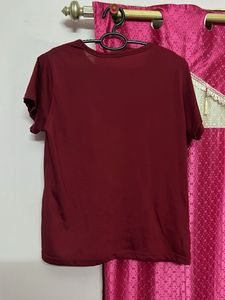 Maroon "Jutt Jutti" Graphic T-Shirt