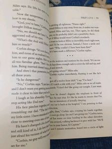 Ugly Love by Colleen Hoover