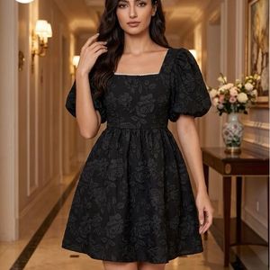 Elegant Black Puff Sleeve Floral Dress