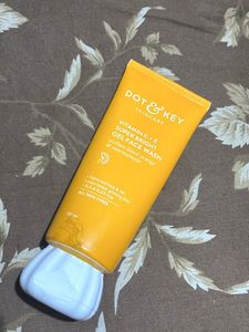 DOT & KEY Vitamin C+E Face Wash
