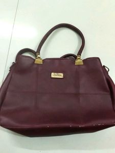 Elegant Maroon Leather Handbag