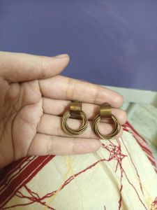 Vintage Gold Hoop Earrings