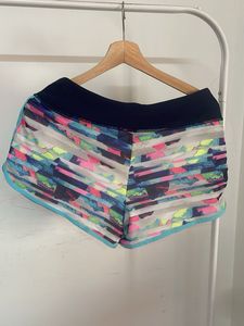 Vibrant Abstract Print Athletic Shorts