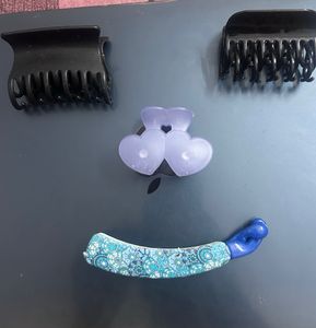 Set of 4 Cute Hair Clips