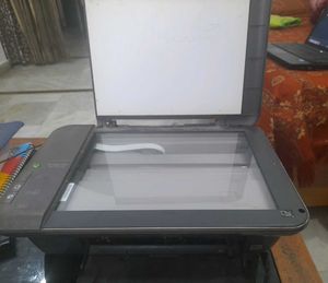 Fully Working HP Deskjet1050 Printer with Full Ink