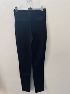 Black Fitted Leggings