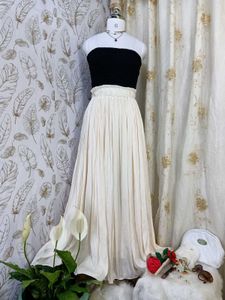 Elegant Cream Silk Skirt