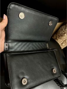 Chic Black Crossbody Bag