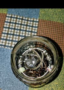assorted jewellery