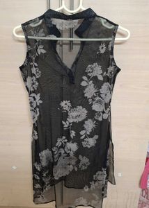 Chic Floral Sleeveless Tunic Top