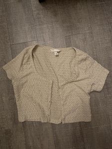 Chic Eyelet Cropped Button-Up Top
