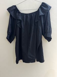 Chic Black Top