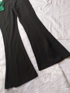 ❤️Chic Green Blouse &amp; Black Flare Pants Set❤️