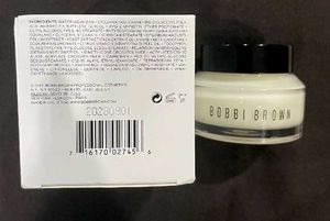 Bobbi Brown Vitamin Enriched Face Base