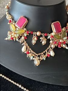 Stunning Indian Jewelry Set