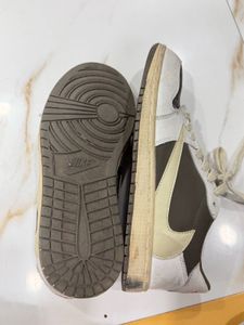 travis scott aj1 low mocha no box