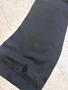 🎉Elegant Black Abaya with Embellishments