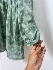 Trendy V-Neck Smocked Waist Top