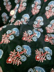 Sleeveless Block Print Kurta one side short pocket