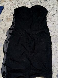 Elegant Black Strapless Gown