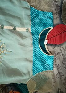 Sea Green With Biscuit Colour Coat Model Kurthi 💚