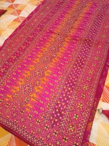 Vibrant Pink pashmina saare 💗