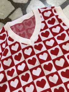 Red Heart Pattern Vest