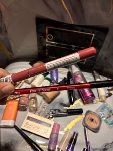 assorted make up items❤️