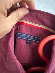 Men's Classic Maroon Button-Up Shirt